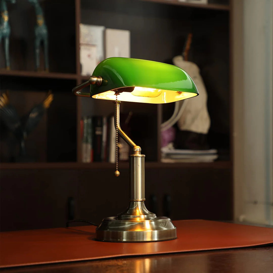Luxiono Lighting Traditional Banker Lamp,Antique Desk Lamps with Brass Finish Base, raditional Library Lamp with Pull Chain, E26 Base, Vintage Desk Lamp for Office, Study Room,with Bulb (Metal, Green Shade)