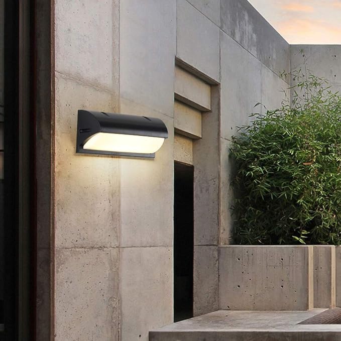 Waterproof Outdoor LED Wall Light – 12W Sconce | Luxiono Lighting